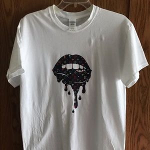 Unisex Gildan White Custom Lips T-shirt